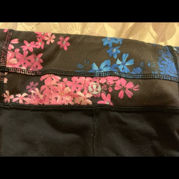 Lululemon Skinny Groove Pants - Picture 7 of 9